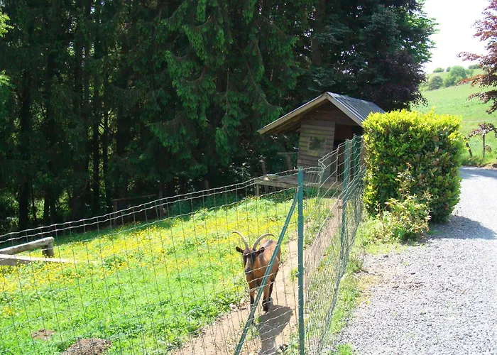 热尔内勒度假屋 布永